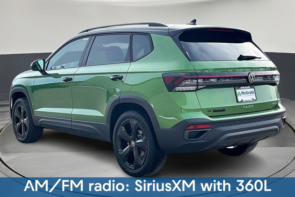 New 2026 Green Volkswagen 1.5T SE Black image 3