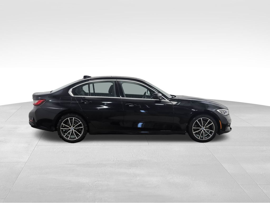 Thumbnail: 2021 BMW 3 Series - 6