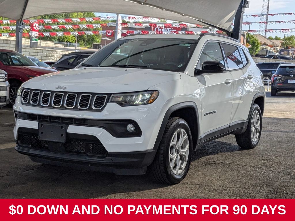 Bright White Clearcoat 2025 Jeep Compass SUV / Crossover Four-Wheel Drive 8-Speed Automatic