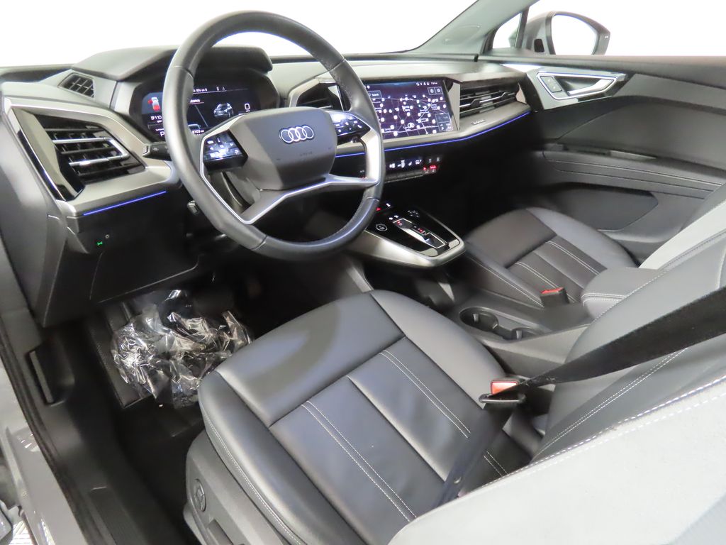 Thumbnail: 2023 Audi Q4 e-tron - 27