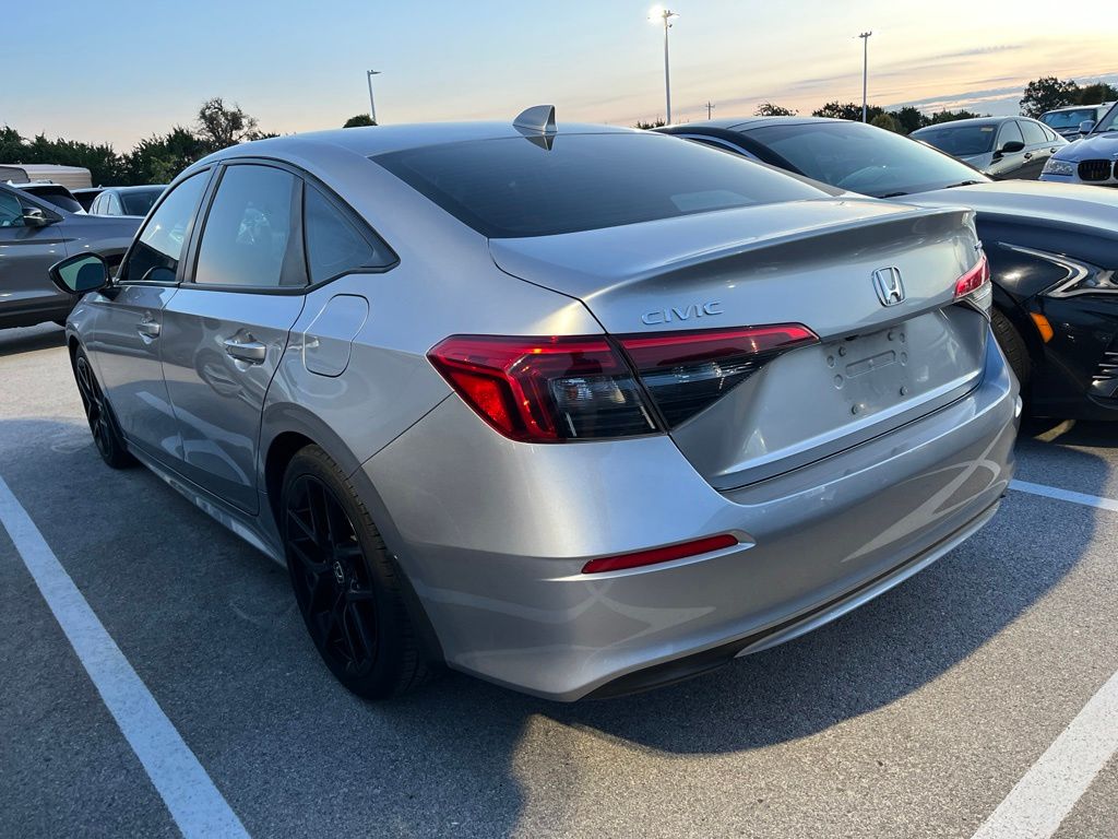 Thumbnail: 2022 Honda Civic - 4