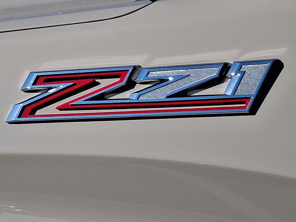 Thumbnail: 2026 Chevrolet Silverado 1500 - 12