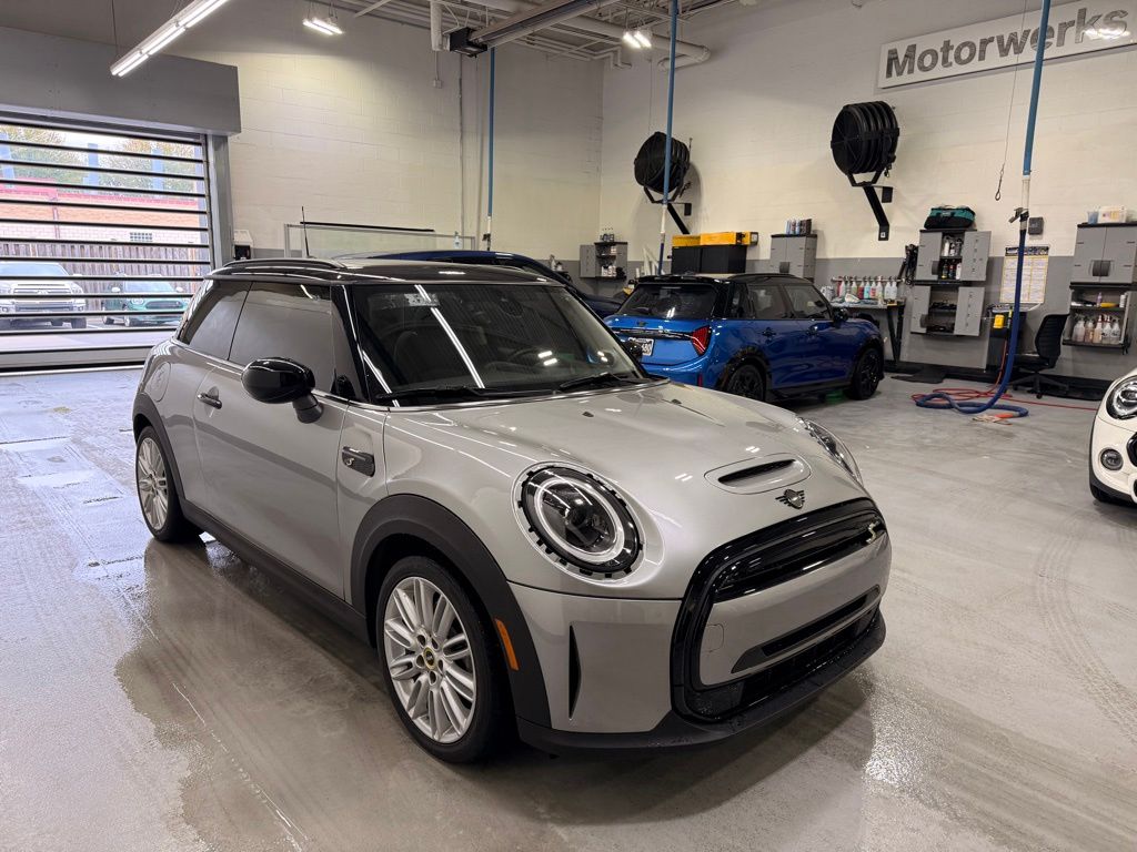Thumbnail: 2024 MINI Cooper - 6