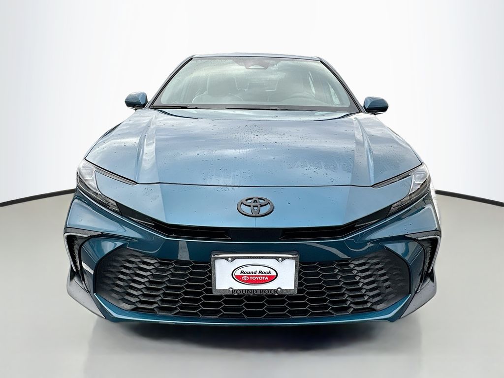 2025 Toyota Camry SE 2