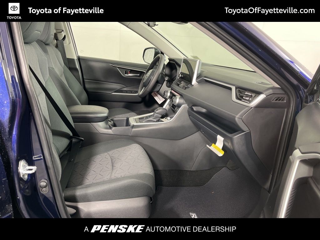 Thumbnail: 2025 Toyota RAV4 - 8