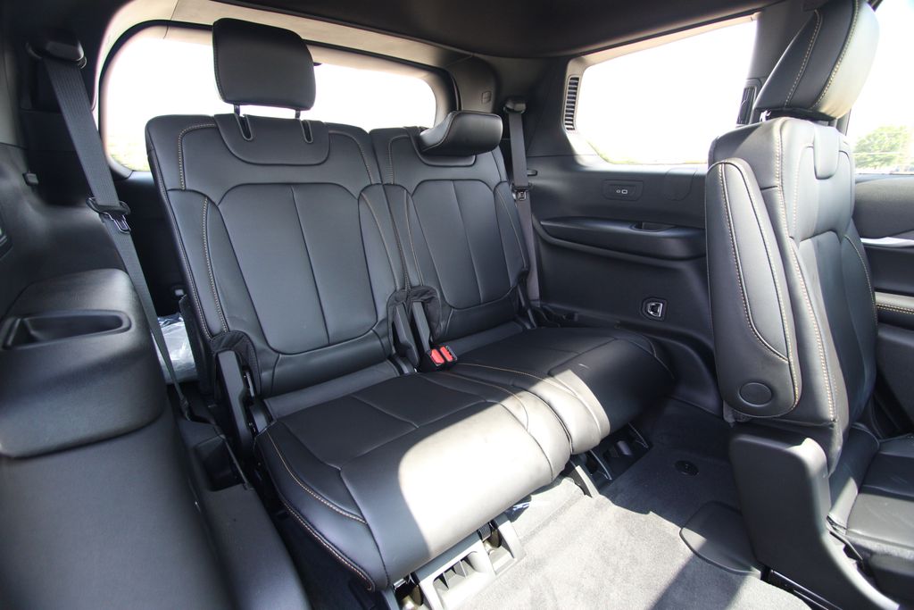 New 2026 Jeep Grand Cherokee L SUV