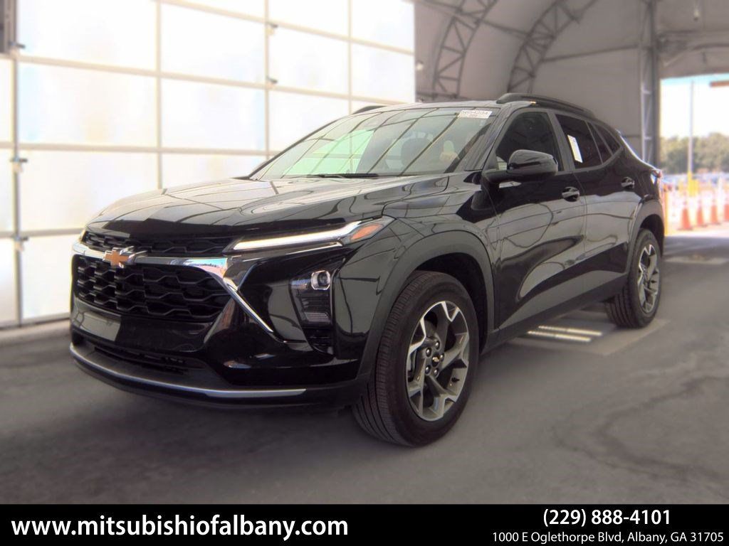 Black Metallic 2025 Chevrolet Trax SUV / Crossover Front-Wheel Drive 6-Speed Automatic
