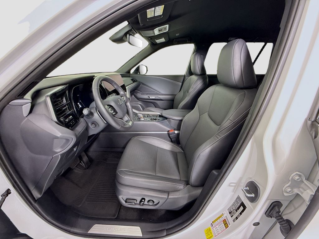 Thumbnail: 2026 Lexus TX - 19