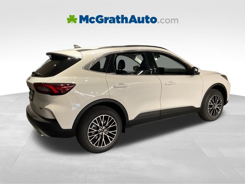 New 2026 White Ford Base image 3