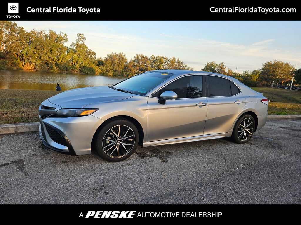 2023 Toyota Camry SE -
                Orlando, FL