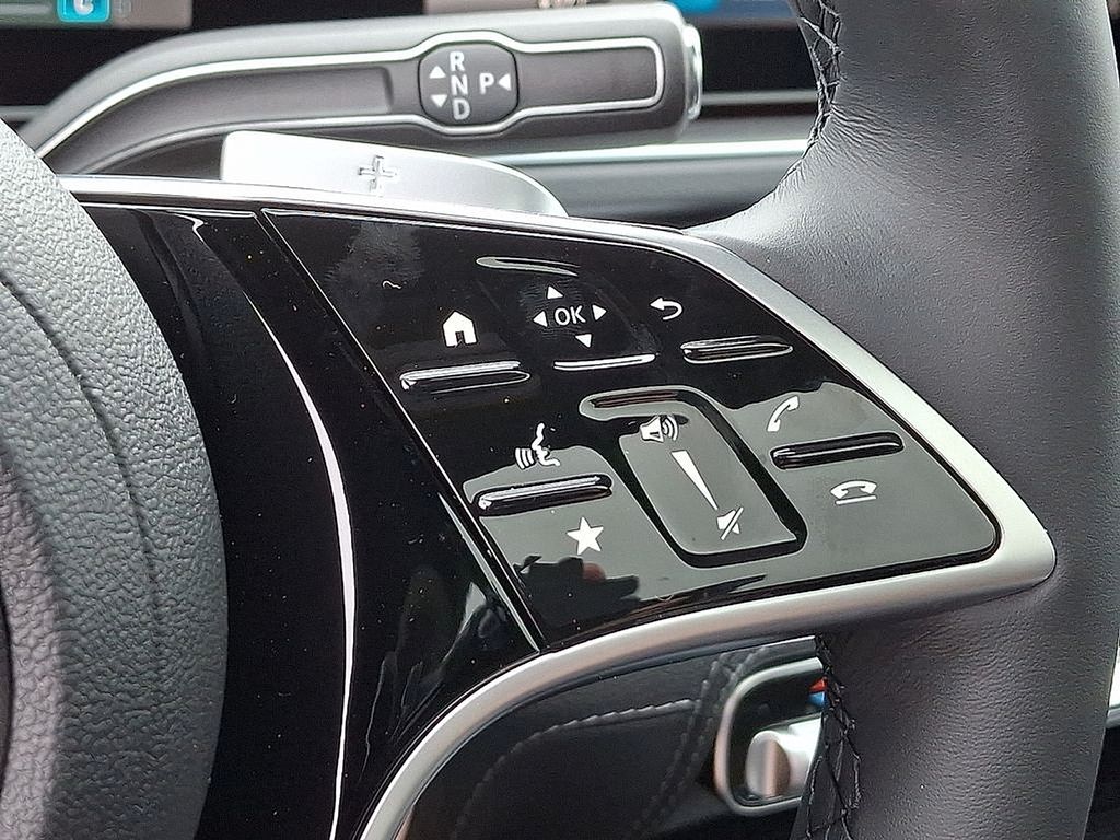 Thumbnail: 2026 Mercedes-Benz GLE - 16