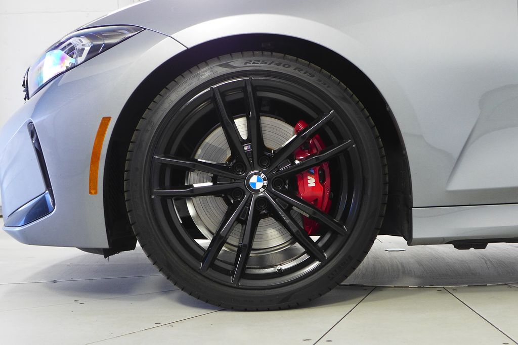 Thumbnail: 2023 BMW 3 Series - 5