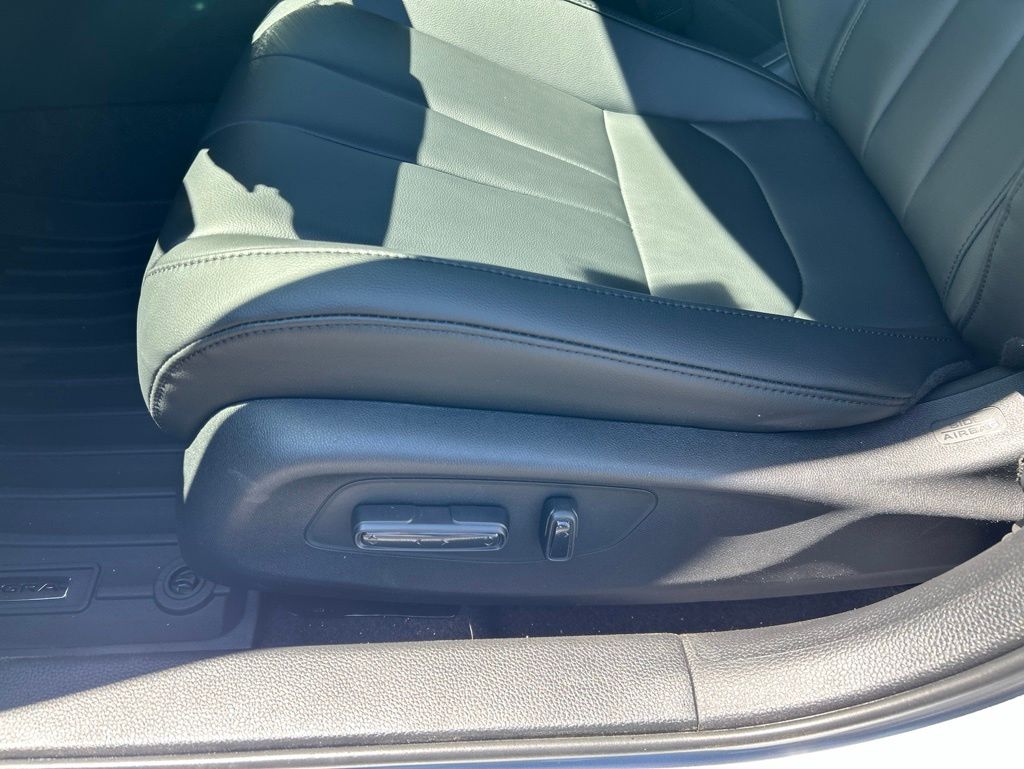 New 2026 Silver Acura Base image 10
