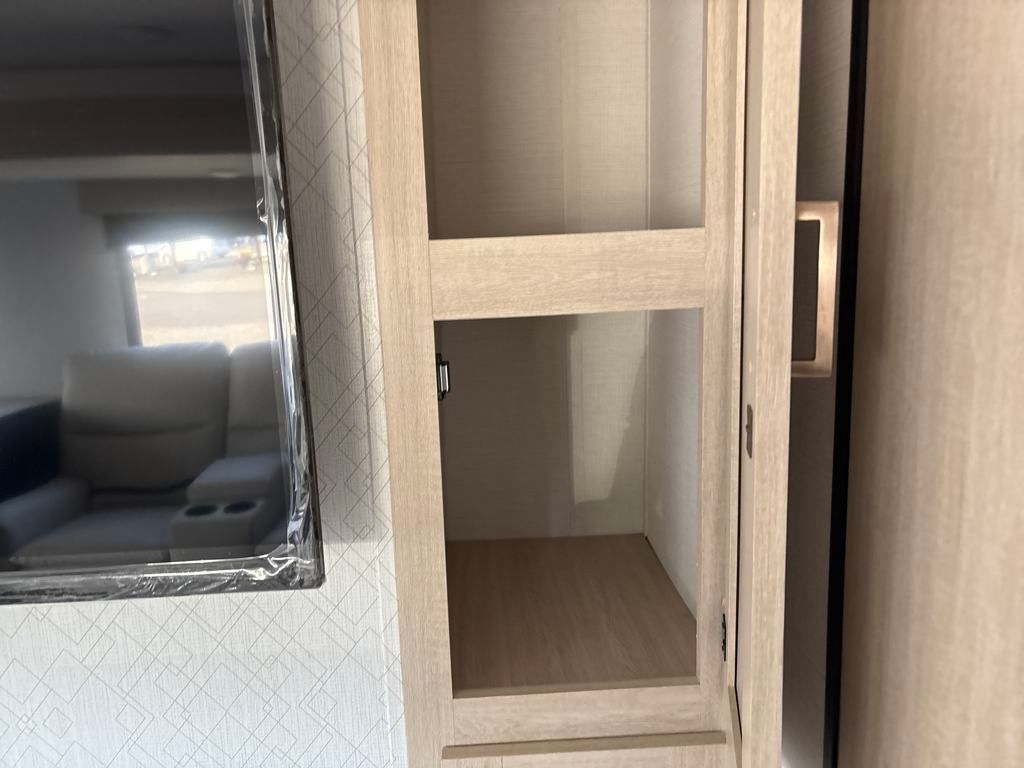 2025 Prime Time Avenger 27 RBS Travel Trailer