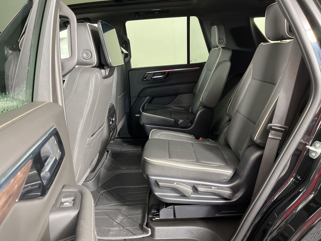 2025 Chevrolet Tahoe Premier 29