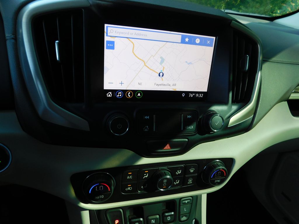 Thumbnail: 2020 GMC Terrain - 11