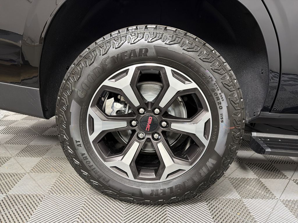 new 2026 GMC Yukon car, priced at $102,689