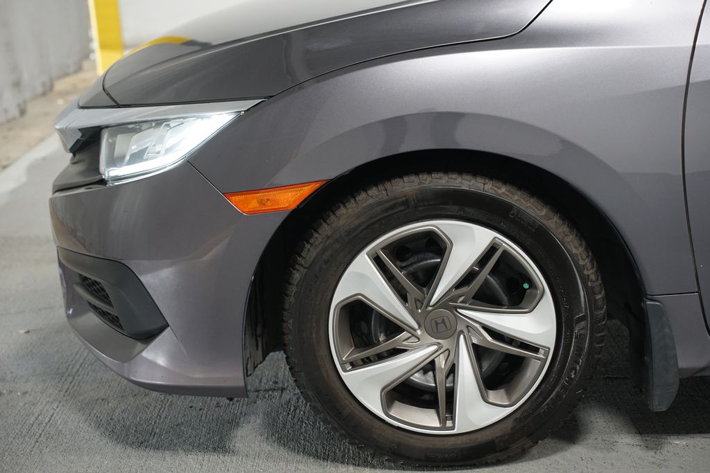 Thumbnail: 2017 Honda Civic - 5