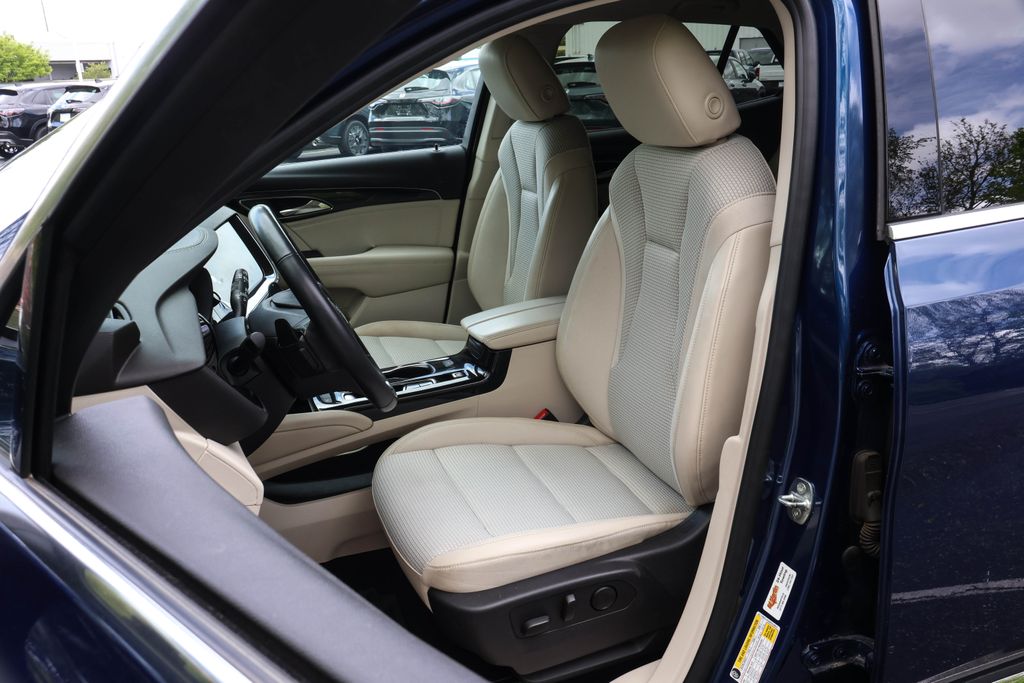 2022 Buick Envision Preferred 28