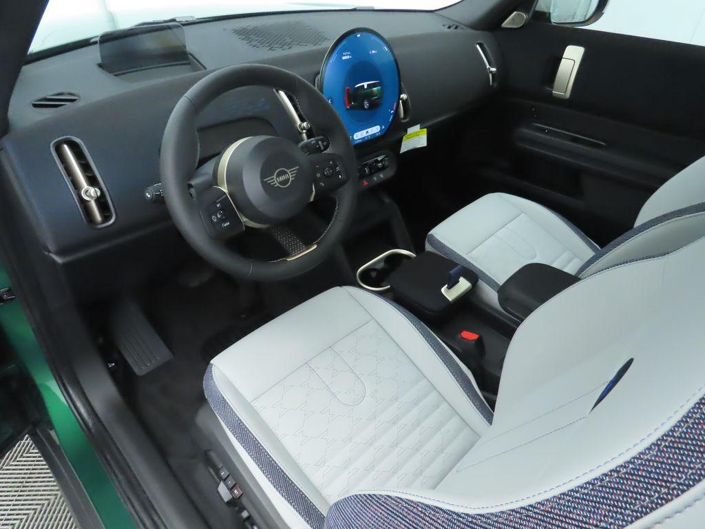 Thumbnail: 2026 MINI Cooper Countryman - 10