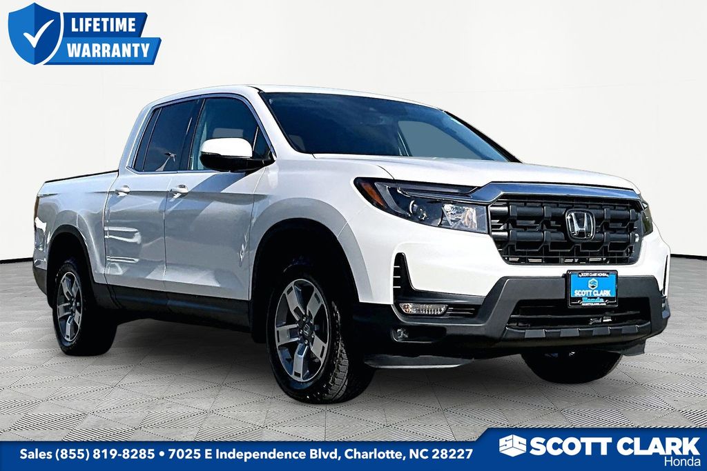 Platinum White Pearl 2024 Honda Ridgeline RTL AWD Pickup Truck All-Wheel Drive 9-Speed Automatic