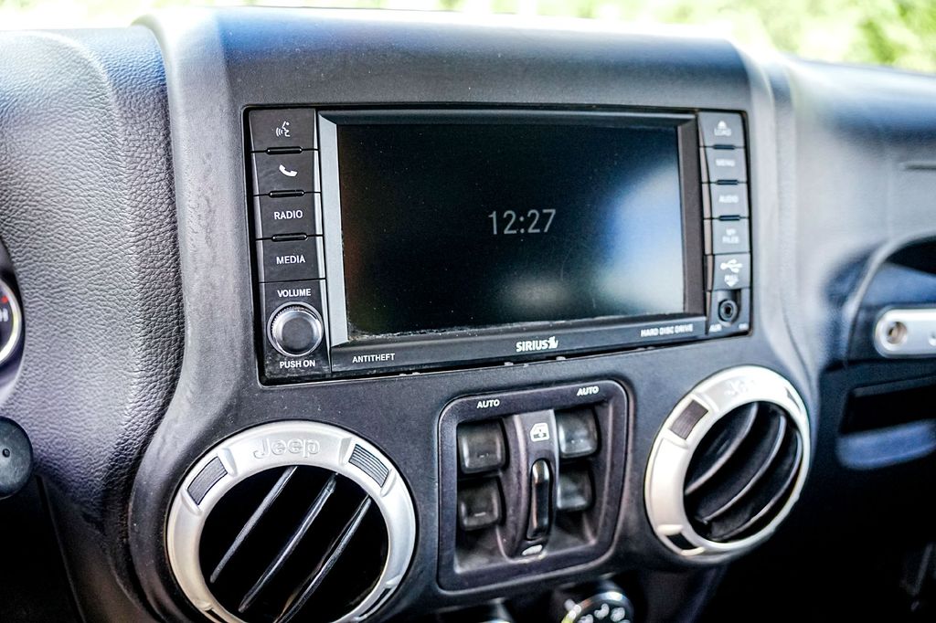 Used Car 2014 Jeep Wrangler  Unlimited Rubicon For Sale Under $25,000 In Taylor, Texas