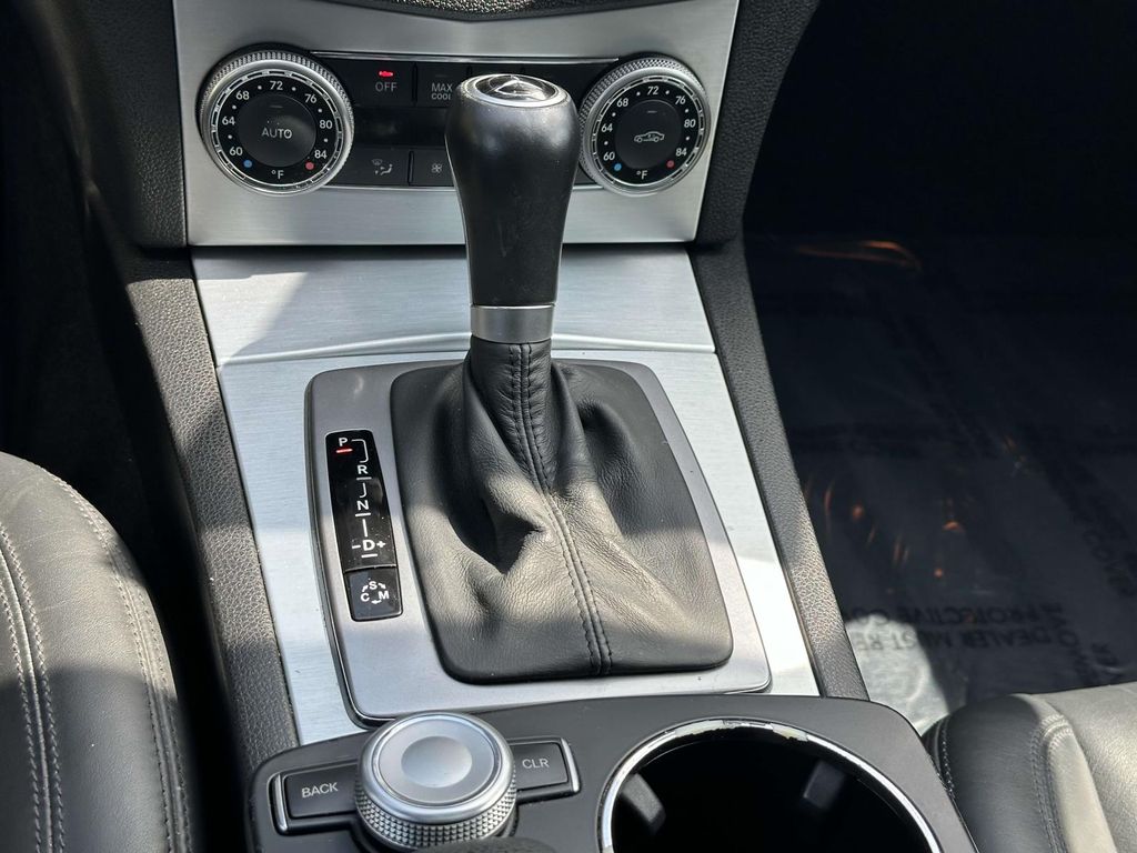 2009 Mercedes-Benz C-Class AMG C 63 18
