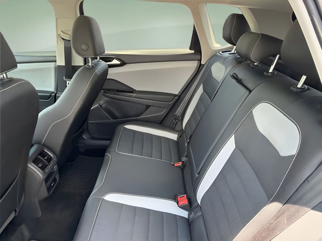 Used 2022 Volkswagen Taos SUV