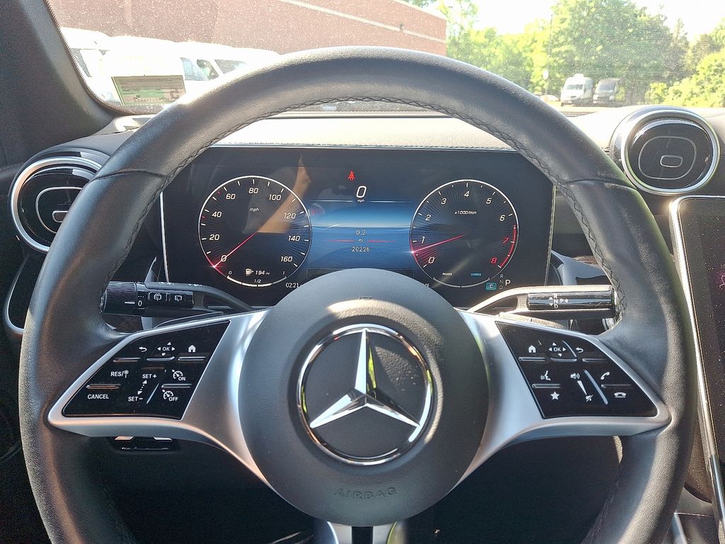 2023 Mercedes-Benz GLC 300 17