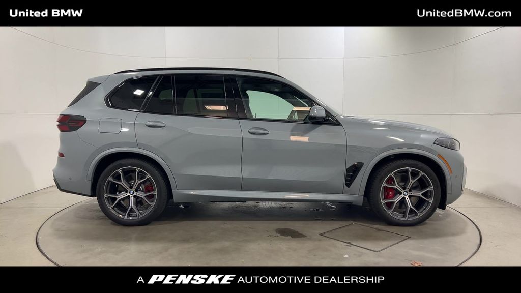 Thumbnail: 2026 BMW X5 - 9