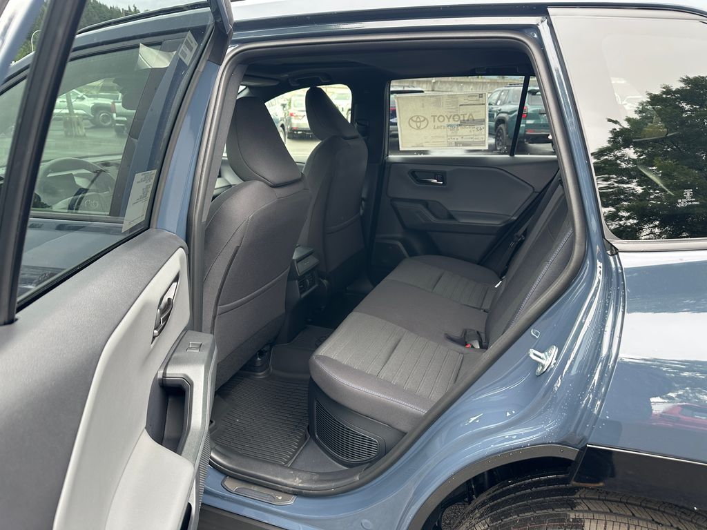 2026 Toyota RAV4 SE