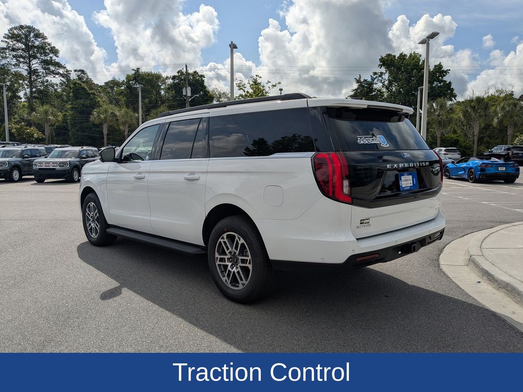 2025 Ford Expedition MAX Active
