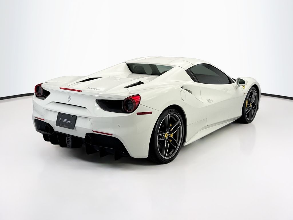 Thumbnail: 2018 Ferrari 488 - 13