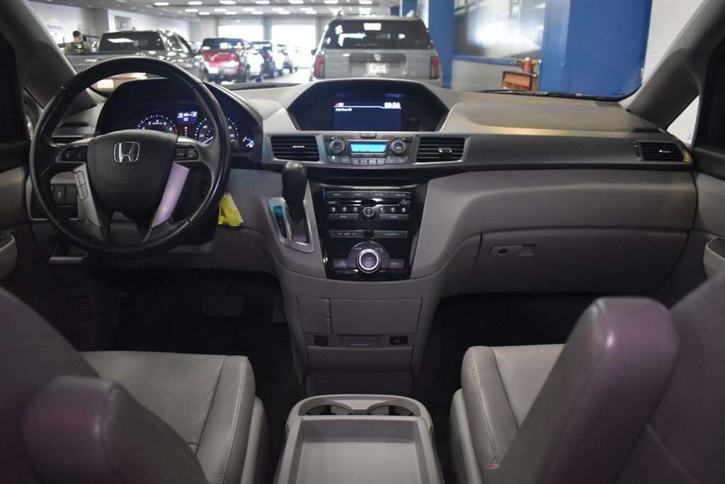 2012 Honda Odyssey EX-L 18