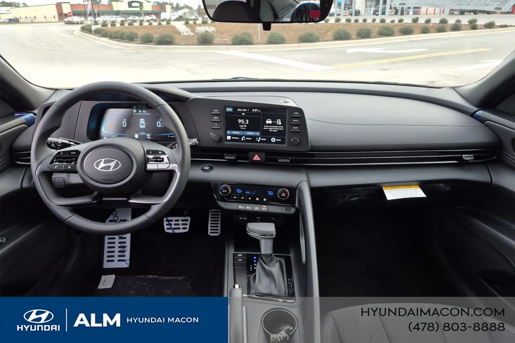 New 2026 Black HYUNDAI SEL Sport Plus image 24