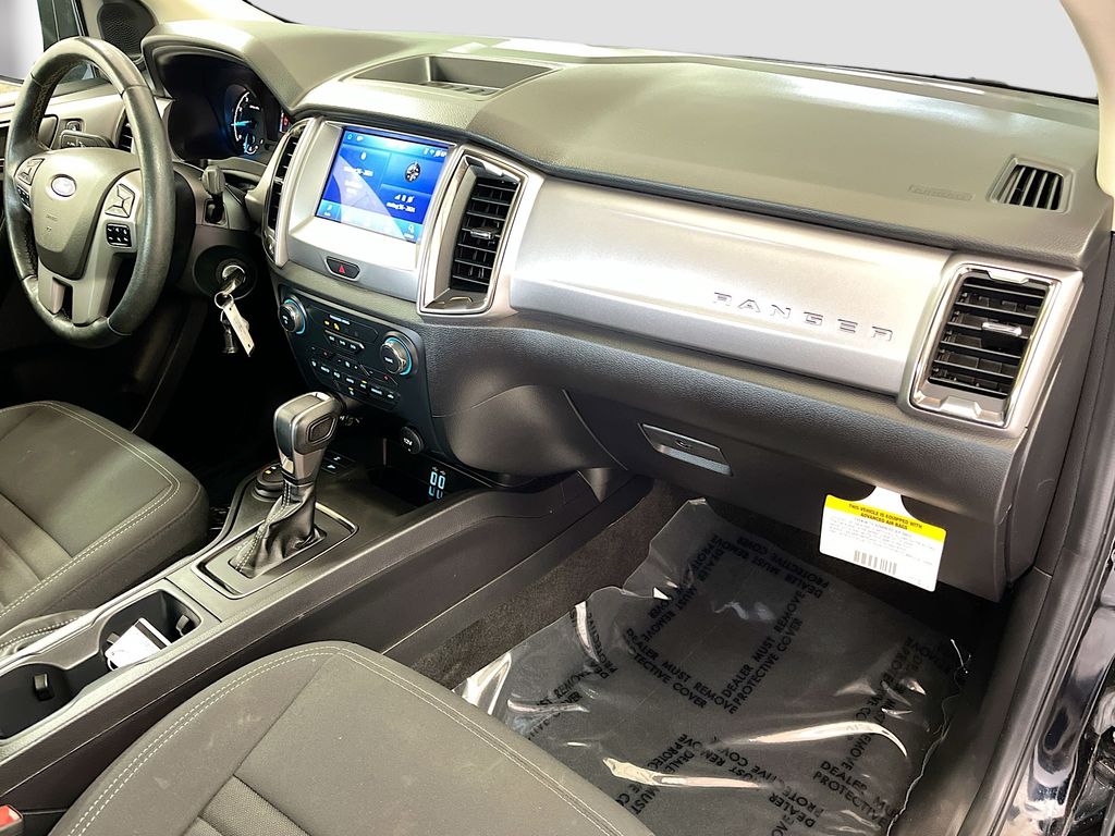 Used 2022 Shadow Black Ford XLT image 27