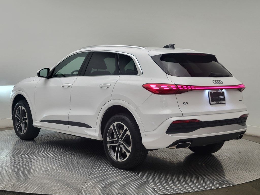 Thumbnail: 2025 Audi Q5 - 4
