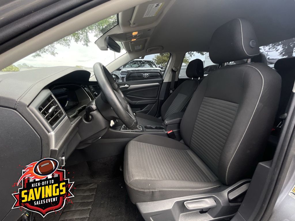 Used 2024 Volkswagen Jetta Sedan