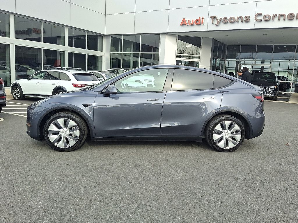 Thumbnail: 2023 Tesla Model Y - 7