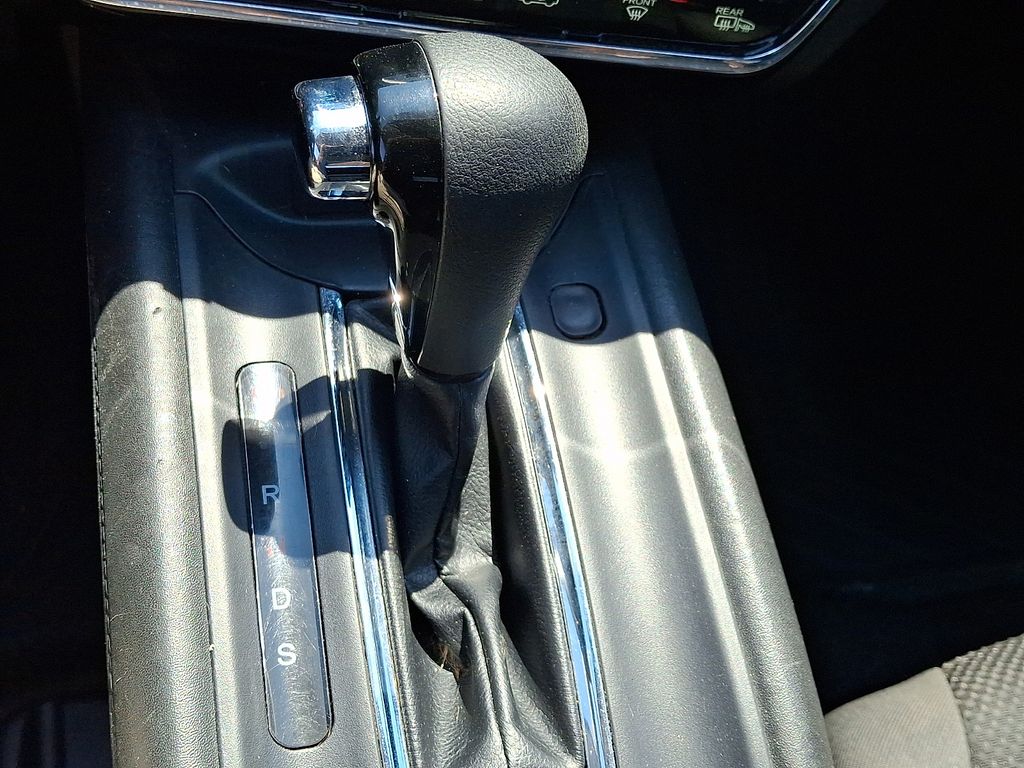 2022 Honda HR-V EX White at Honda North
