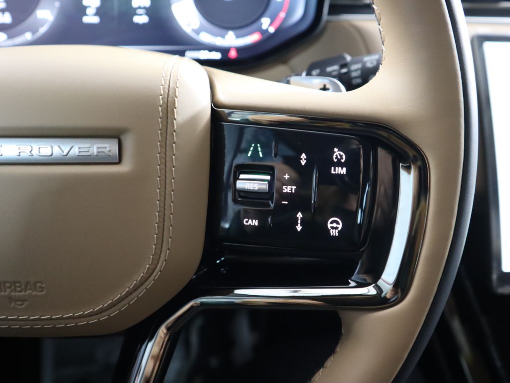 Thumbnail: 2026 Land Rover Range Rover Sport - 13