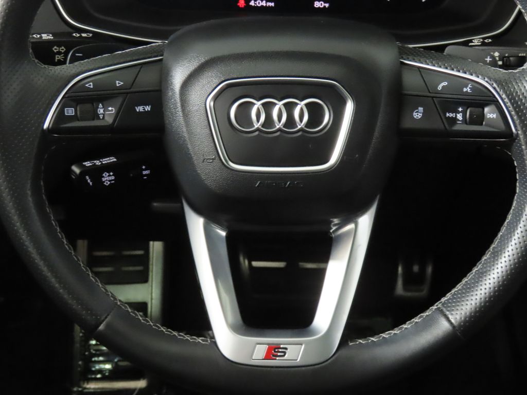 Thumbnail: 2023 Audi SQ5 - 14