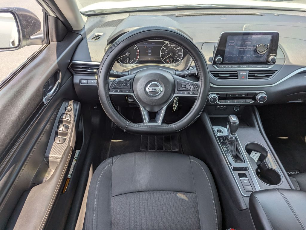 2020 Nissan Altima 2.5 S 27