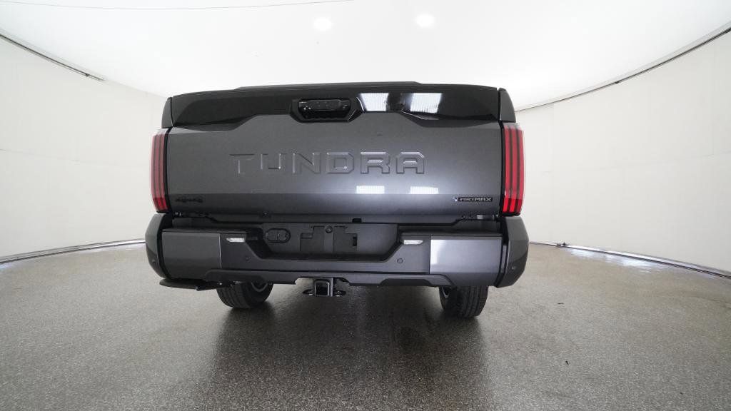 Thumbnail: 2025 Toyota Tundra - 21