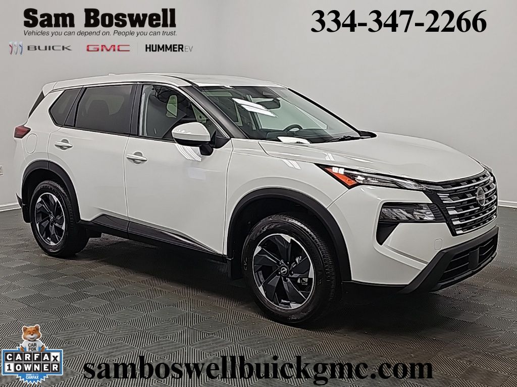 Everest White Pearl Tricoat 2026 Nissan Rogue SV AWD SUV / Crossover All-Wheel Drive Continuously Variable Transmission