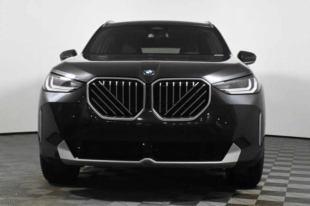 Thumbnail: 2025 BMW X3 - 10