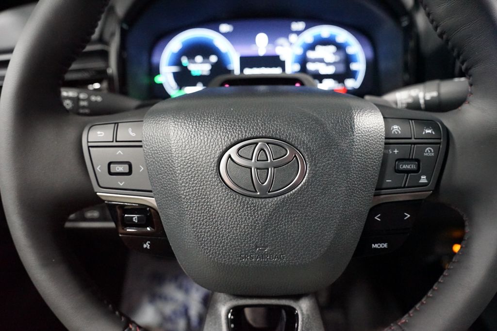 Thumbnail: 2026 Toyota Camry - 18