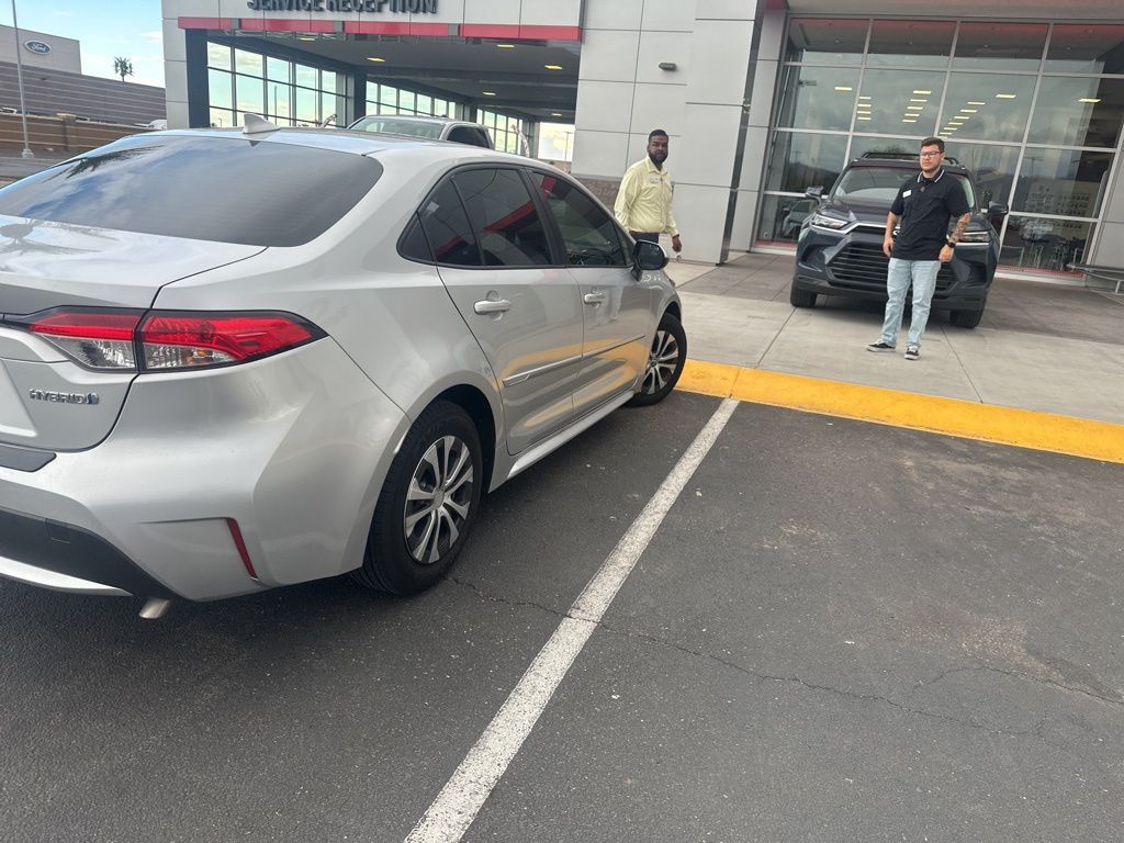 Thumbnail: 2022 Toyota Corolla - 5
