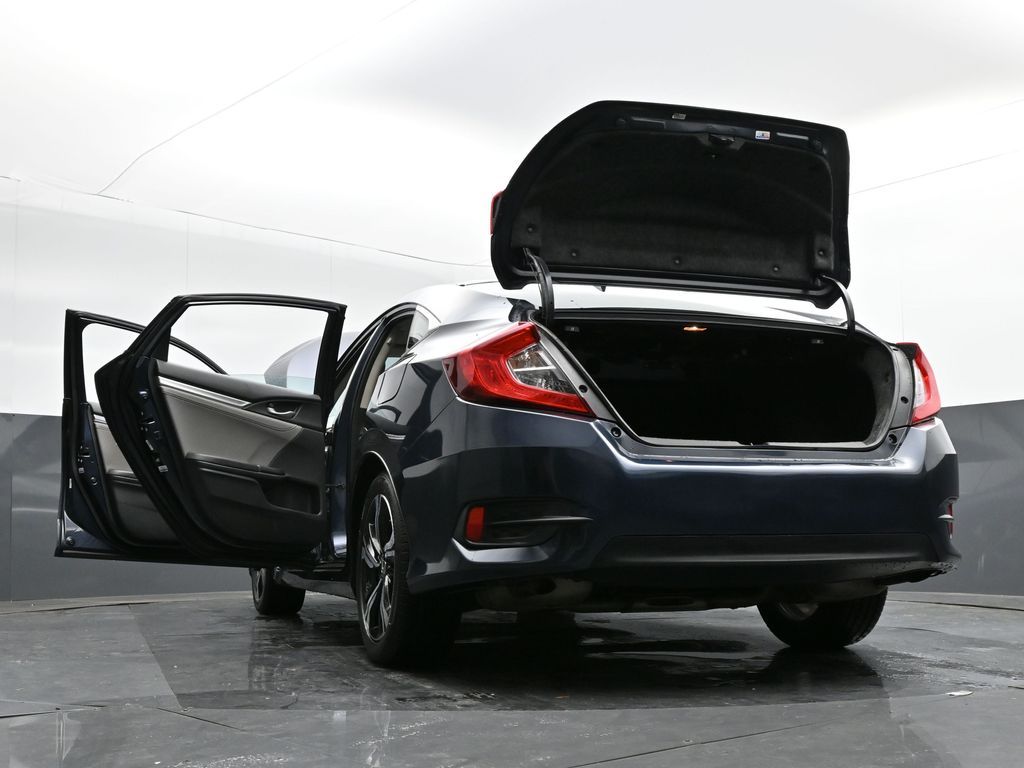 2017 Honda Civic Touring