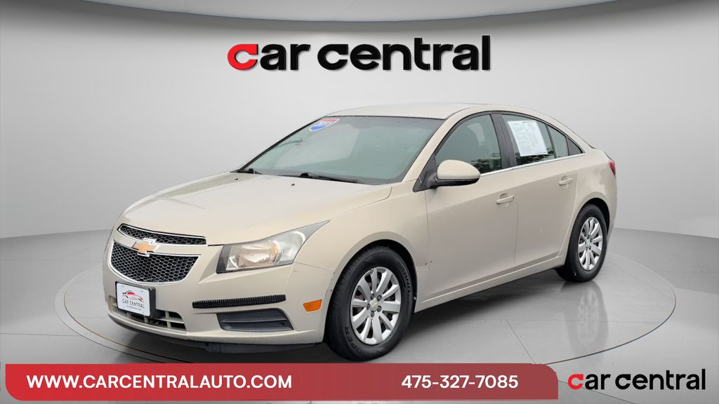 Gold Mist Metallic 2011 Chevrolet Cruze 1LT Sedan FWD Sedan Front-Wheel Drive 6-Speed Automatic Overdrive